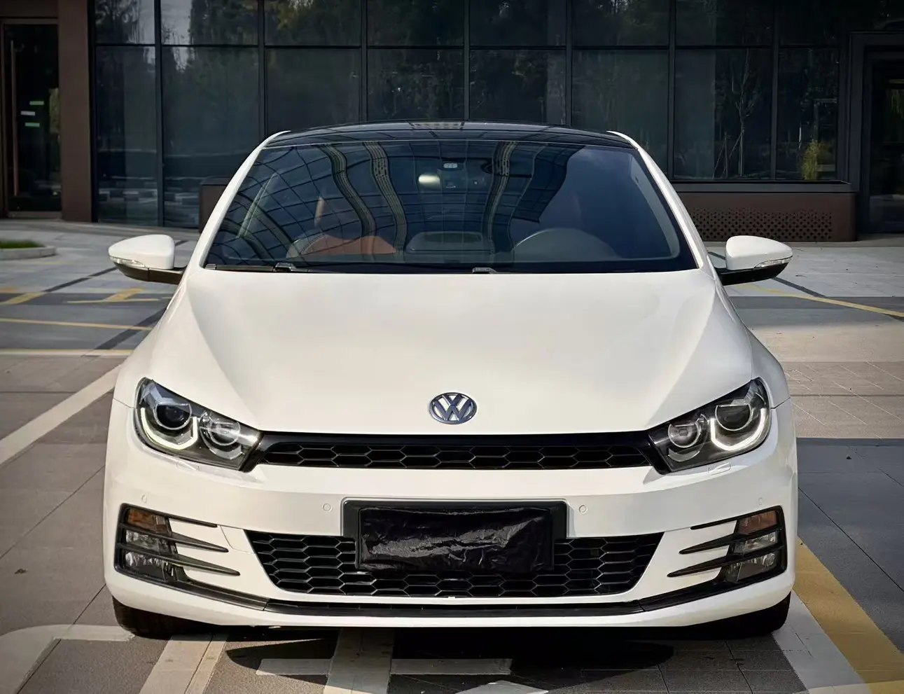 Volkswagen Scirocco  из Китая