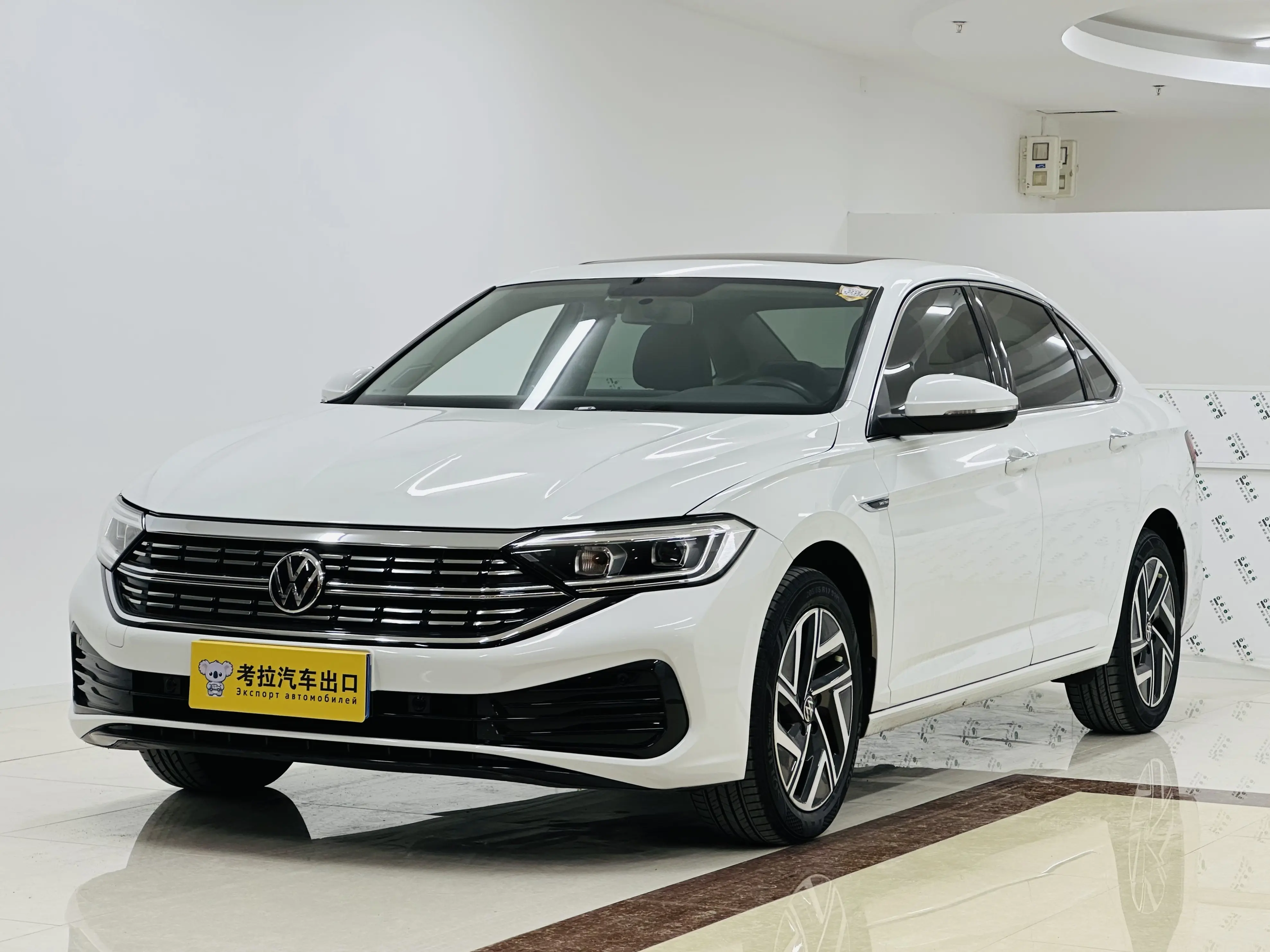 Volkswagen Sagitar  из Китая