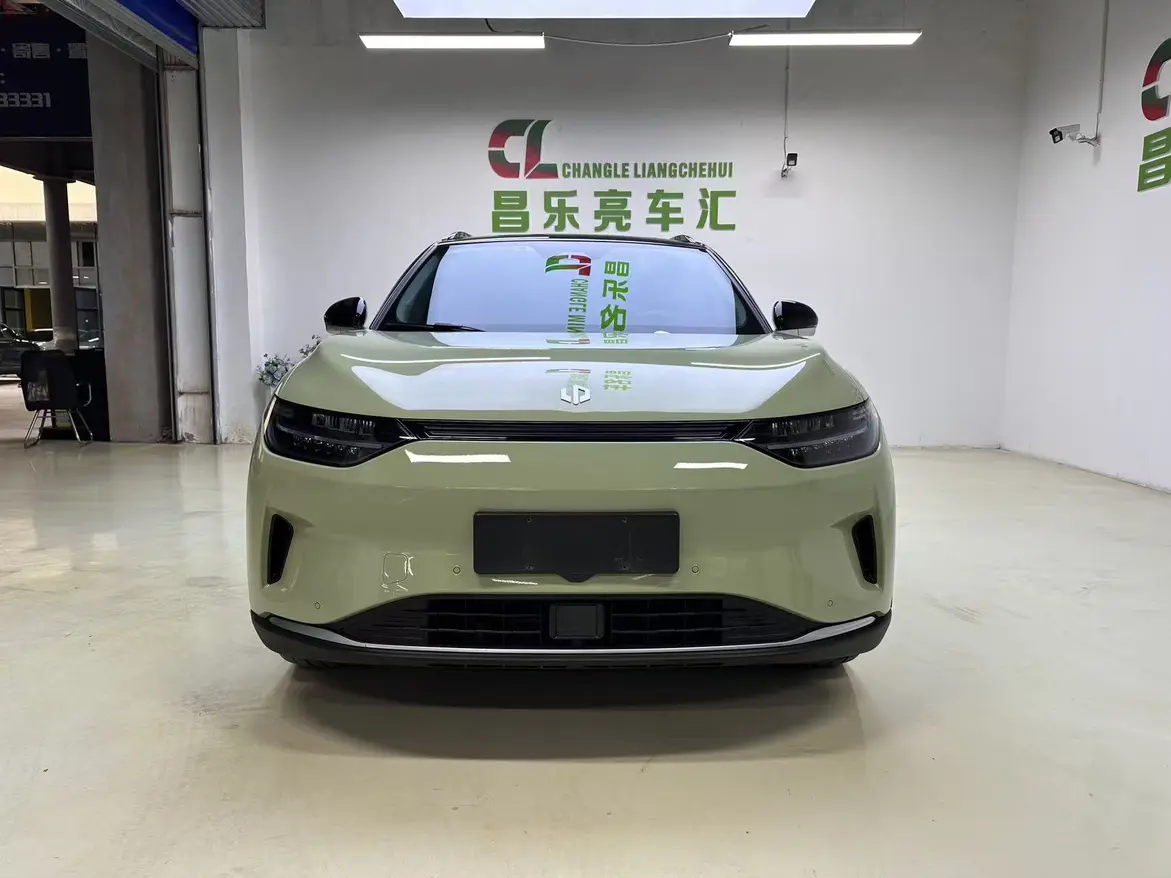 Leapmotor Zero running C11  из Китая