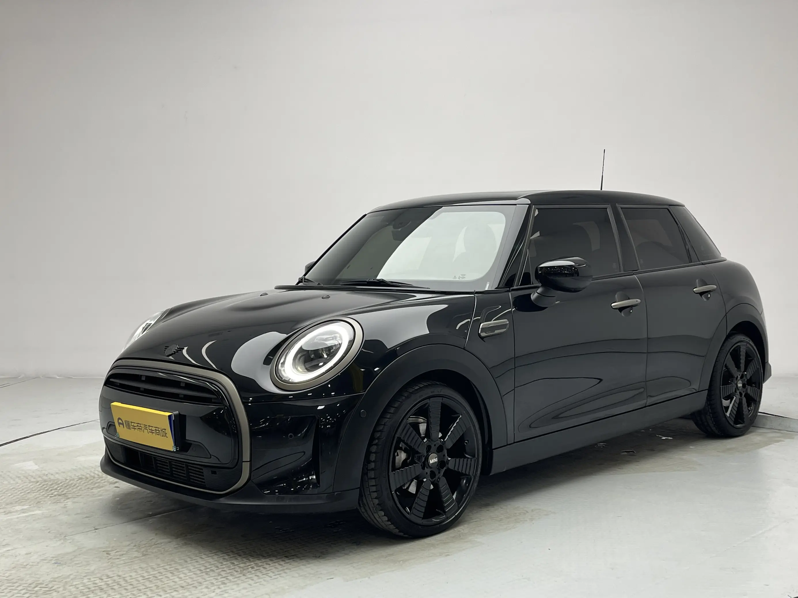 MINI MINI  из Китая