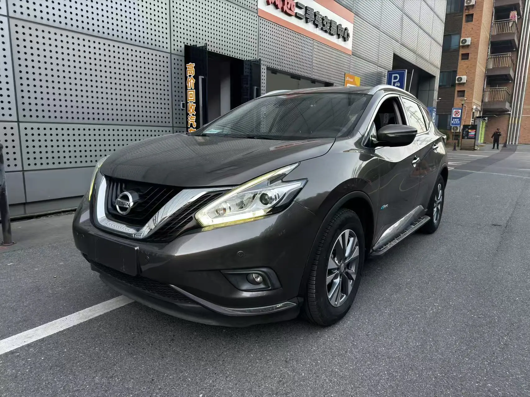 Nissan Murano (Loulan)  из Китая