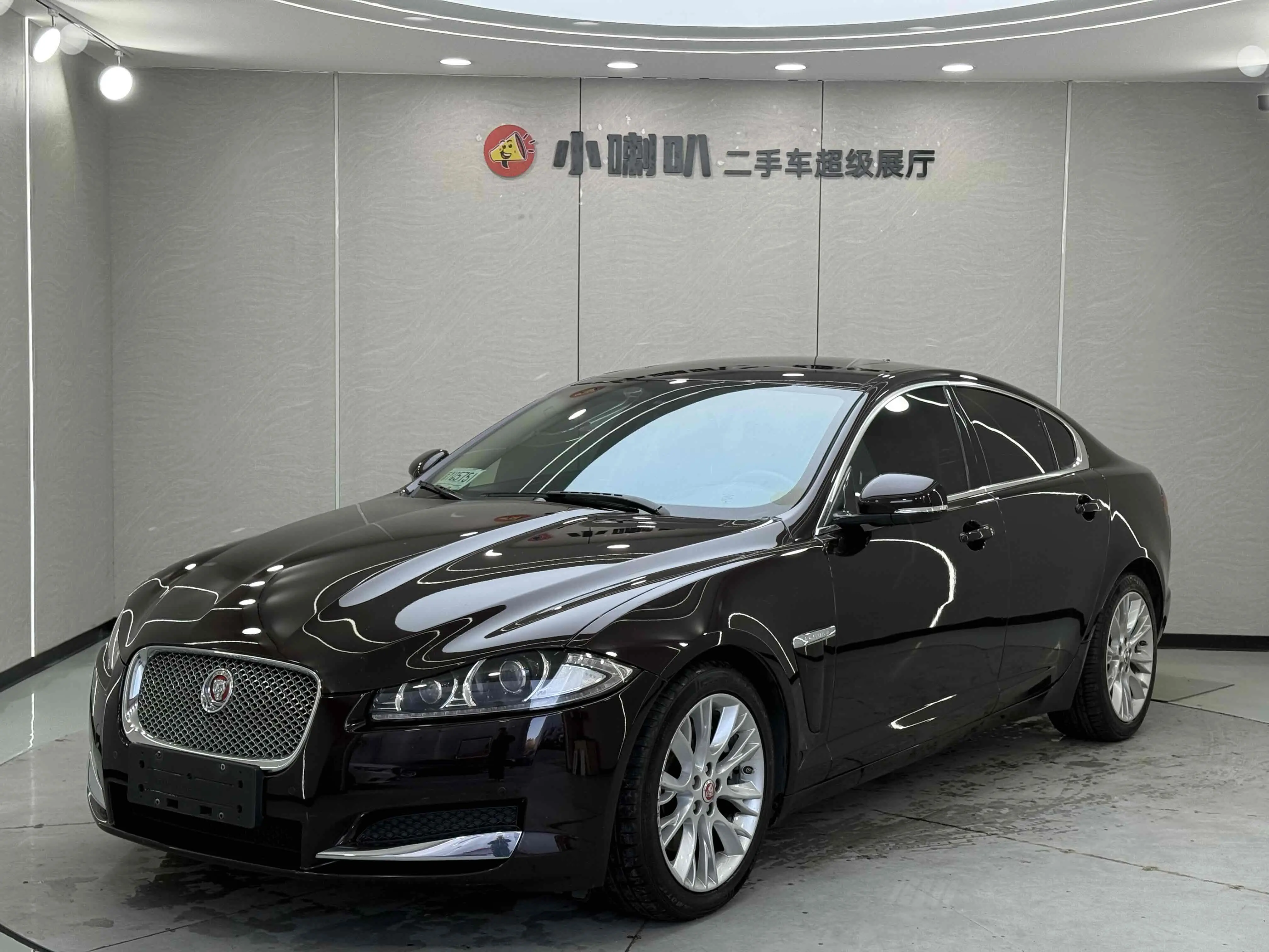 Jaguar XF  из Китая