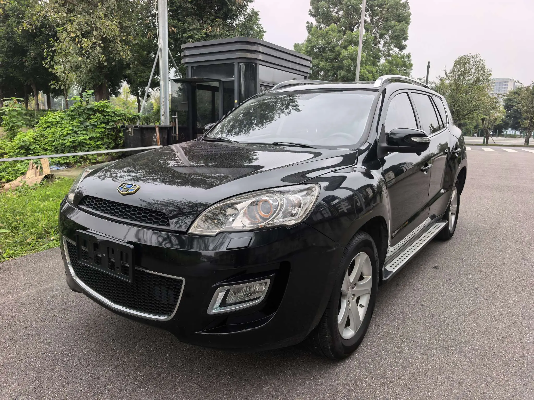 Geely Haoqing SUV  из Китая