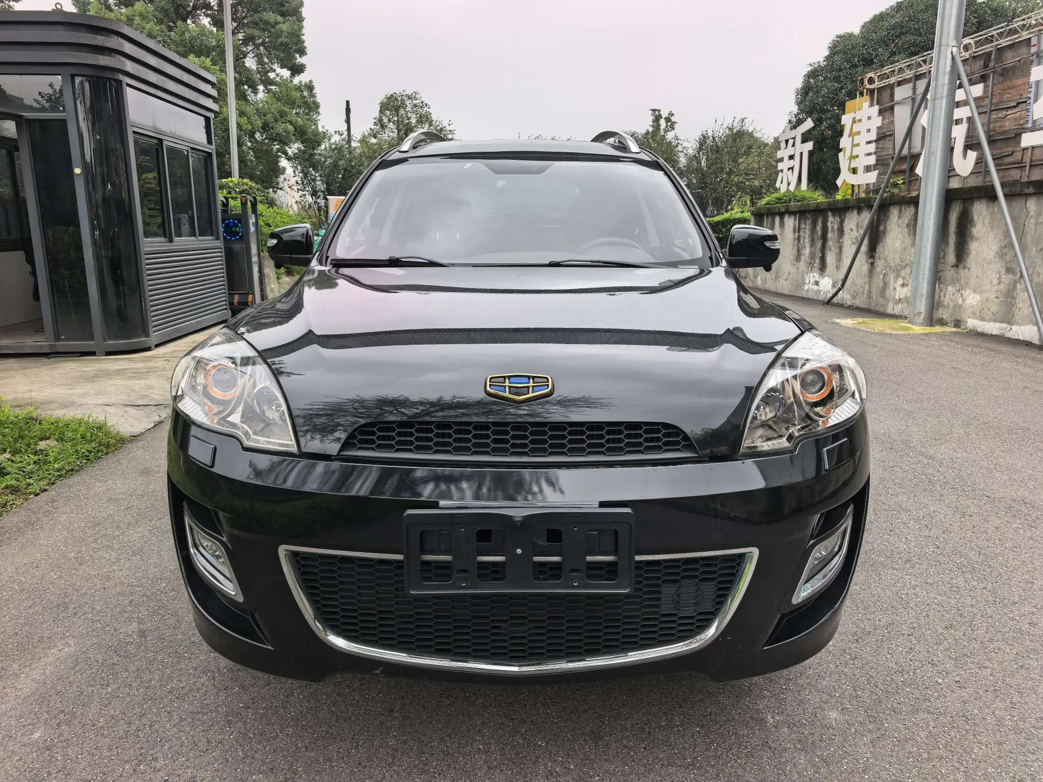 Geely Haoqing SUV  из Китая