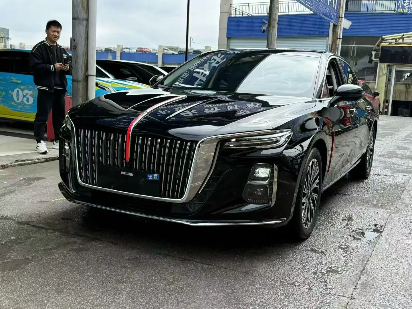 Hongqi H5  из Китая