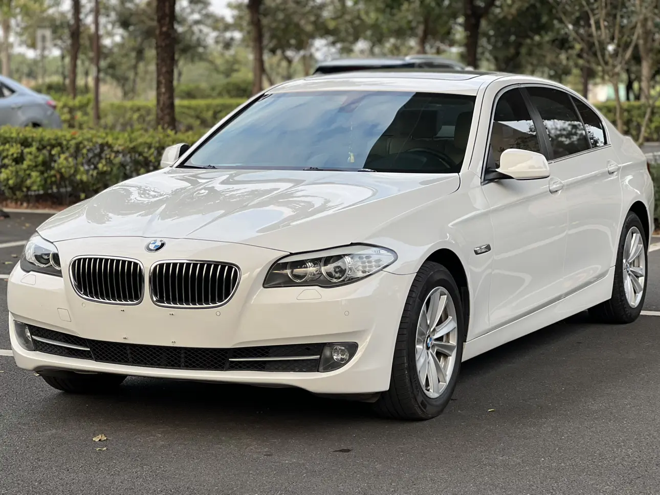 BMW 5 Series  из Китая