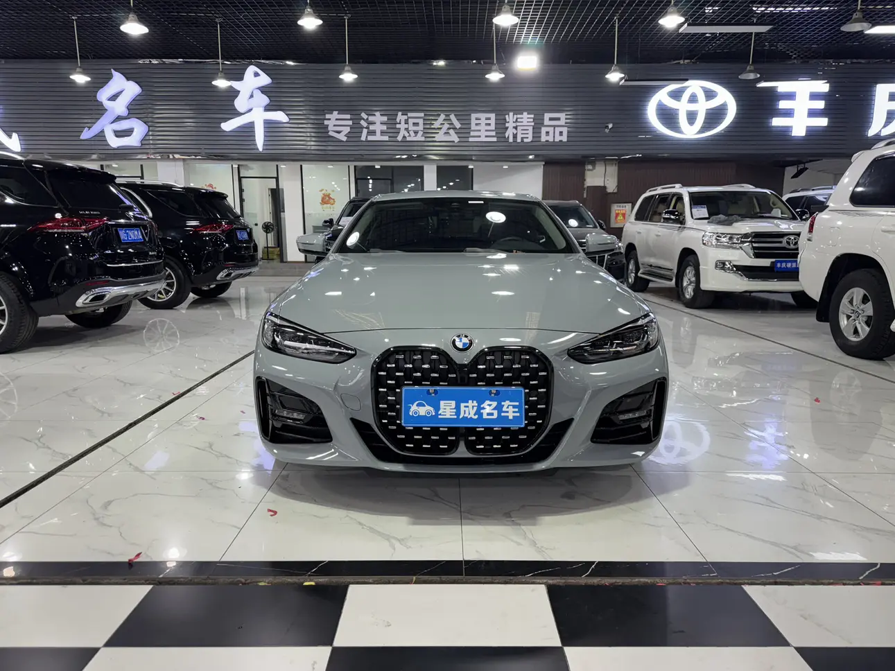 BMW 4 Series  из Китая