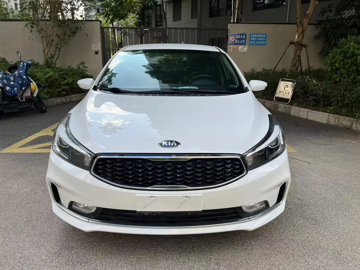 Kia K3  из Китая