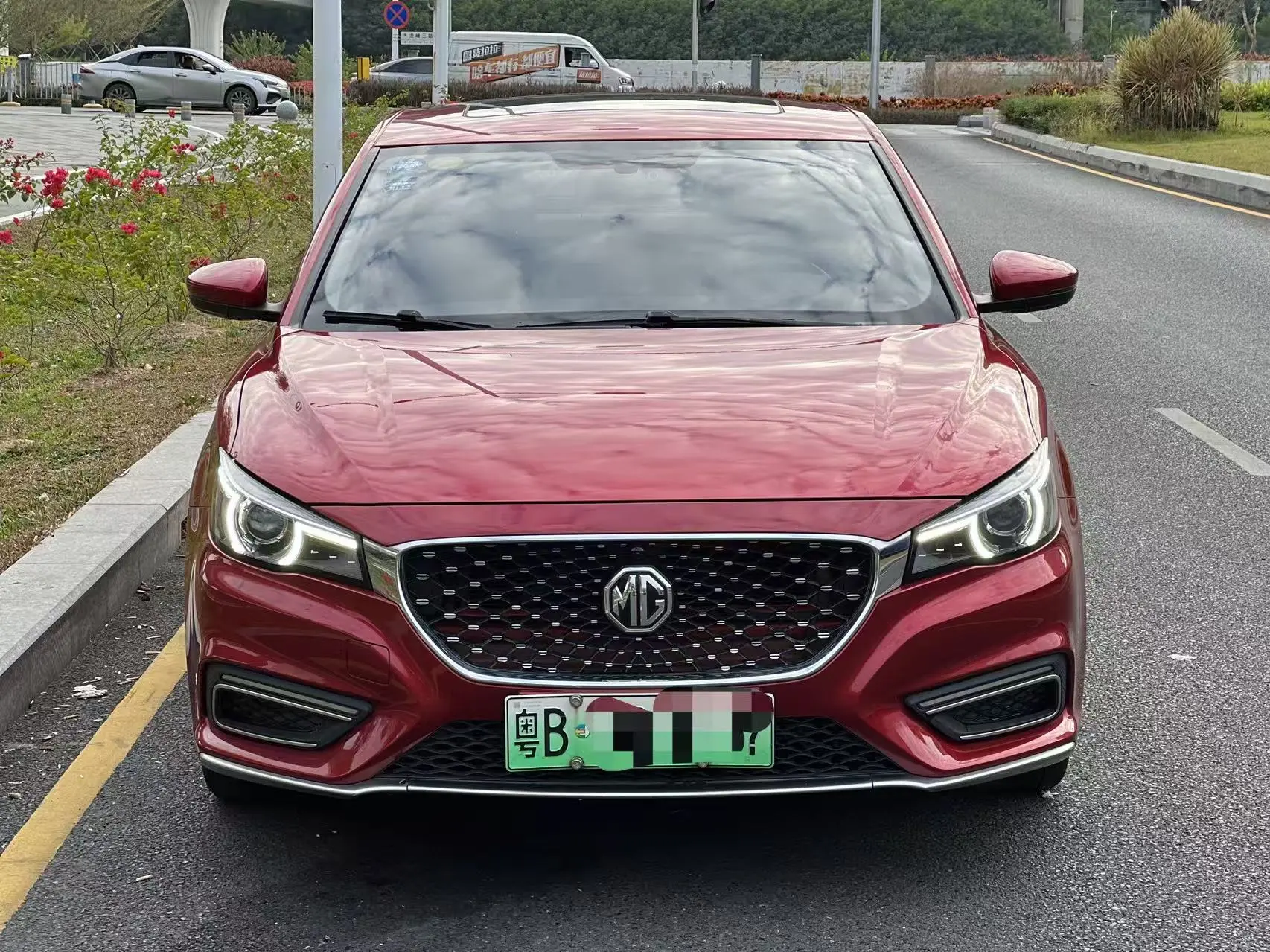 MG 6 PHEV  из Китая
