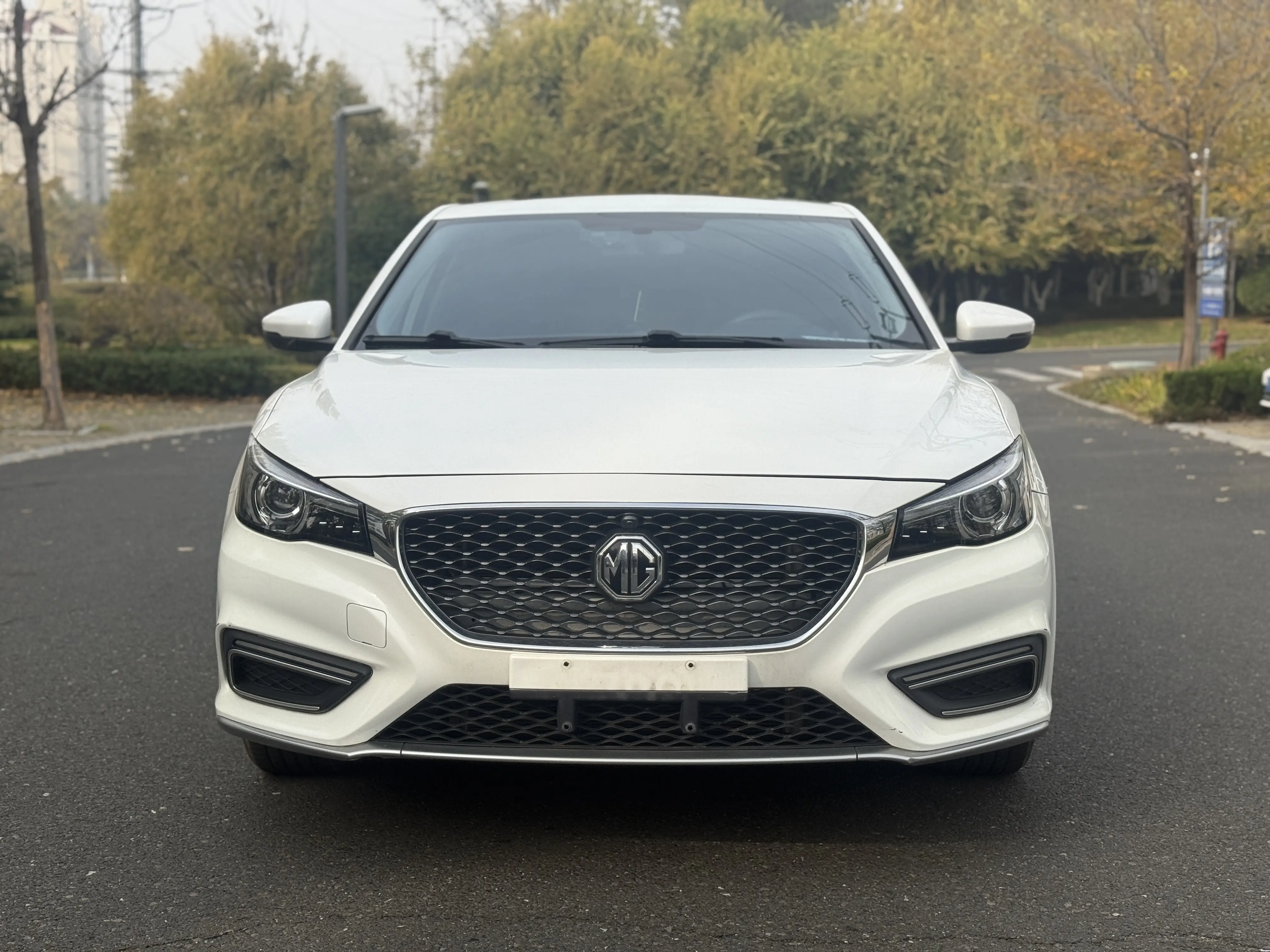 MG 6  из Китая