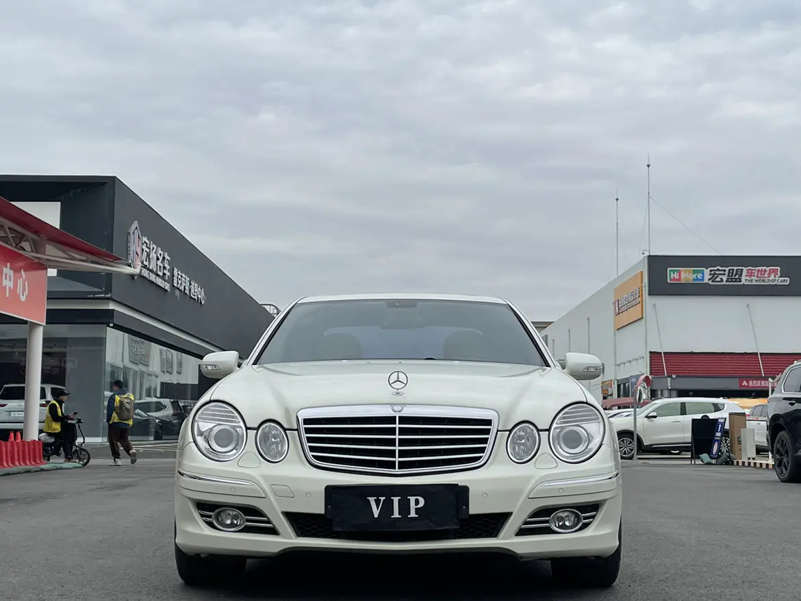 Mercedes-Benz E-Class  из Китая