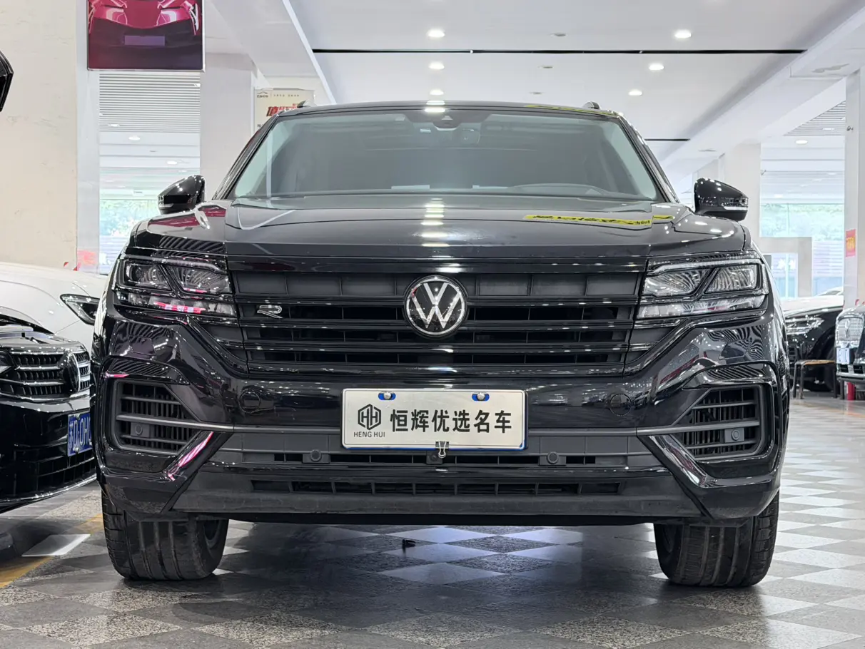 Volkswagen Touareg  из Китая