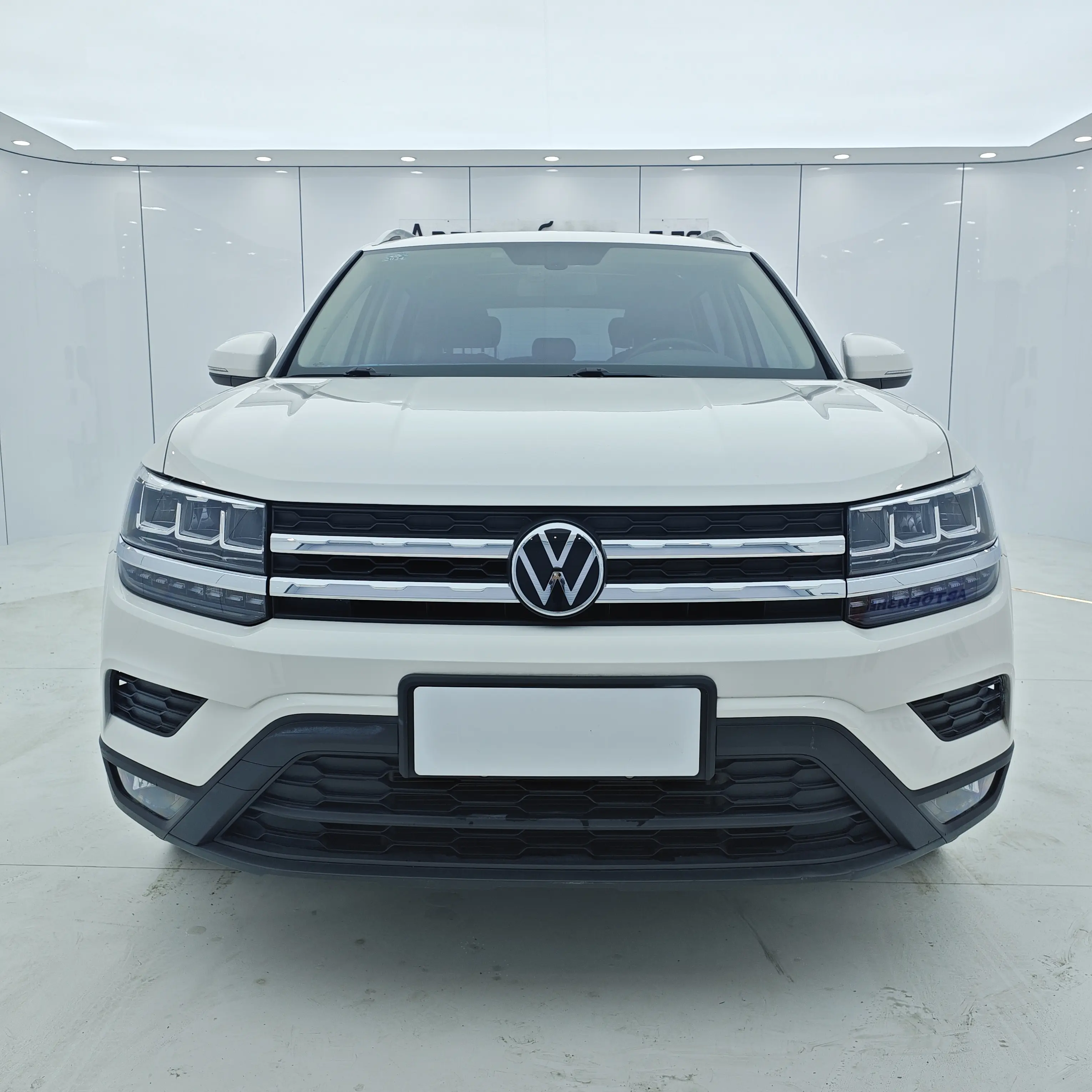 Volkswagen Tharu  из Китая