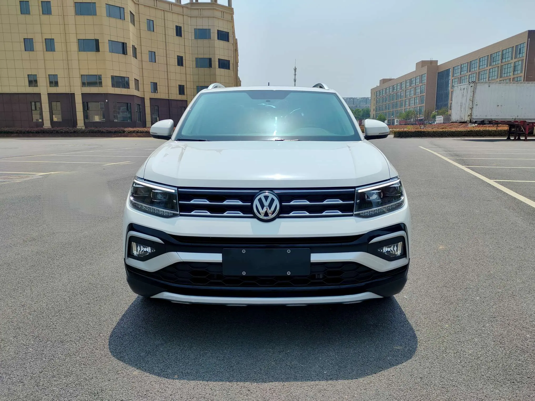 Volkswagen Tu Kai  из Китая