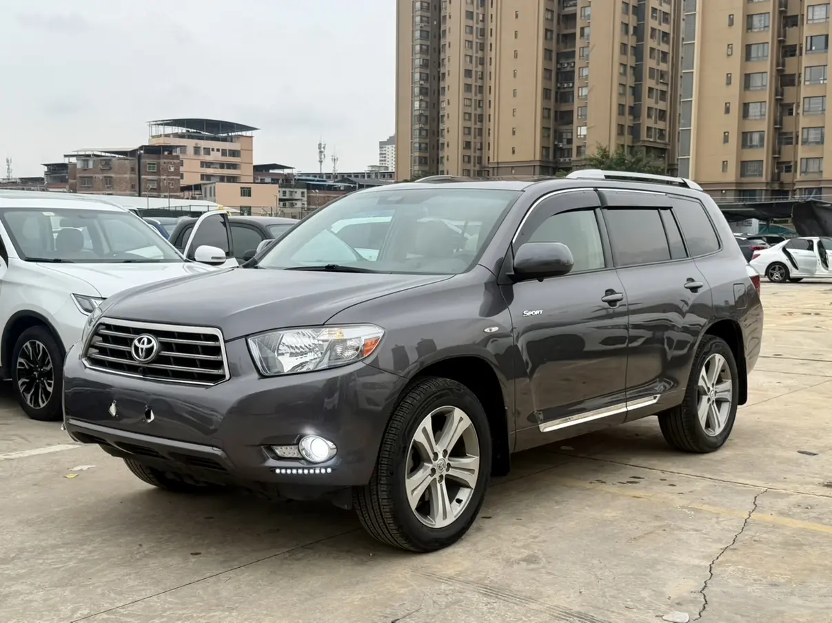 Toyota Highlander  из Китая