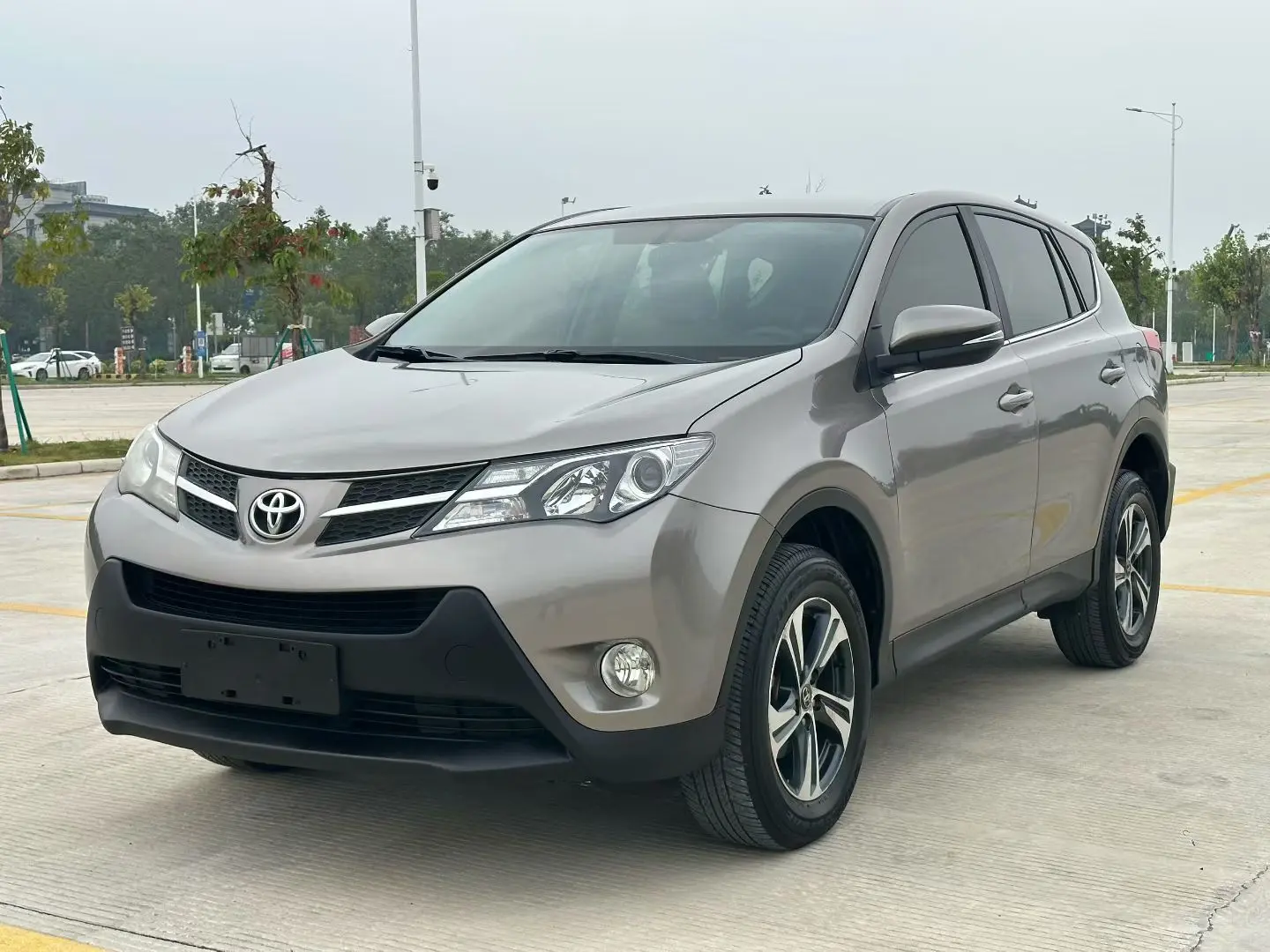 Toyota RAV4  из Китая