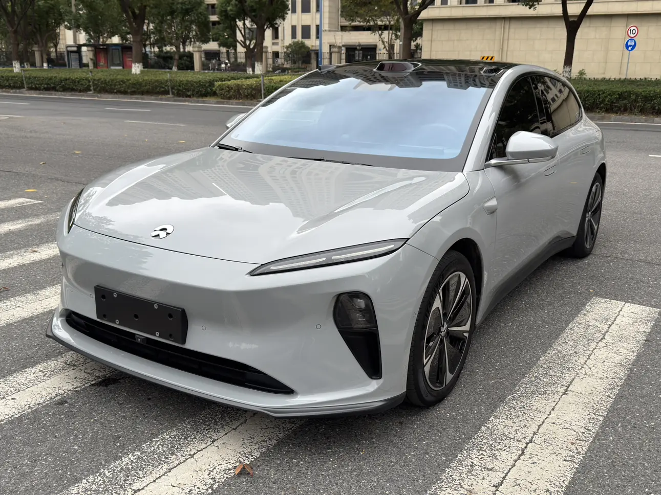 NIO ET5T  из Китая