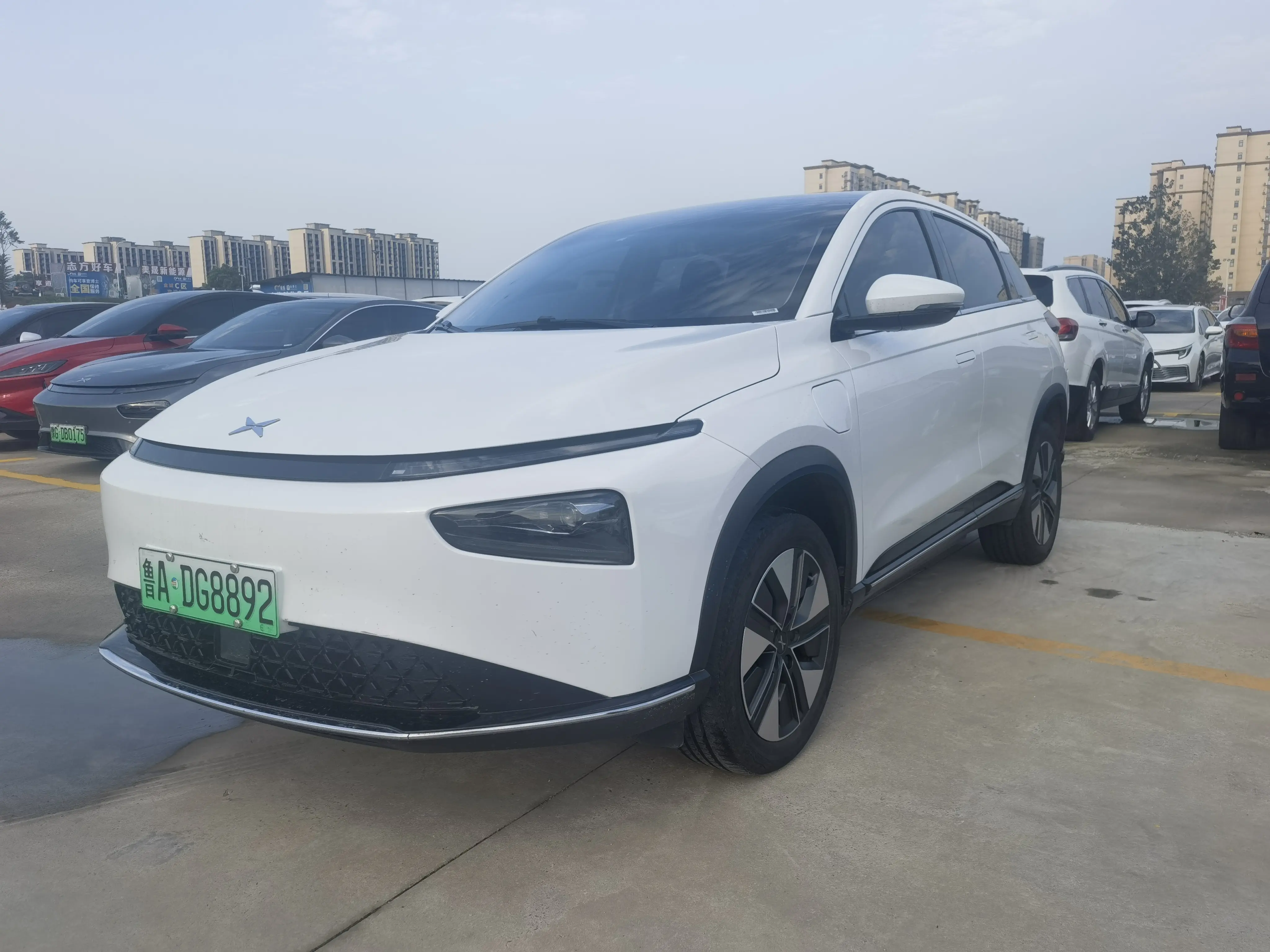 Xpeng G3  из Китая