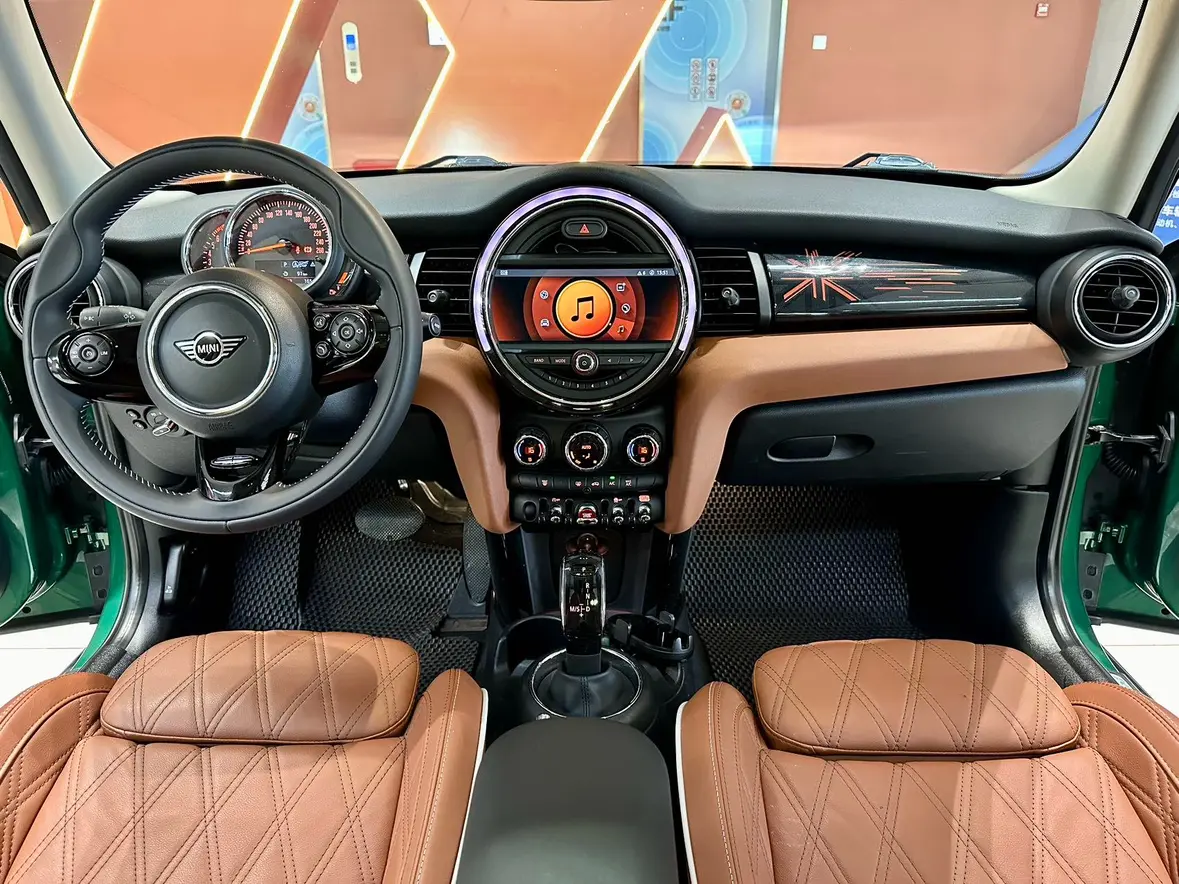 MINI 