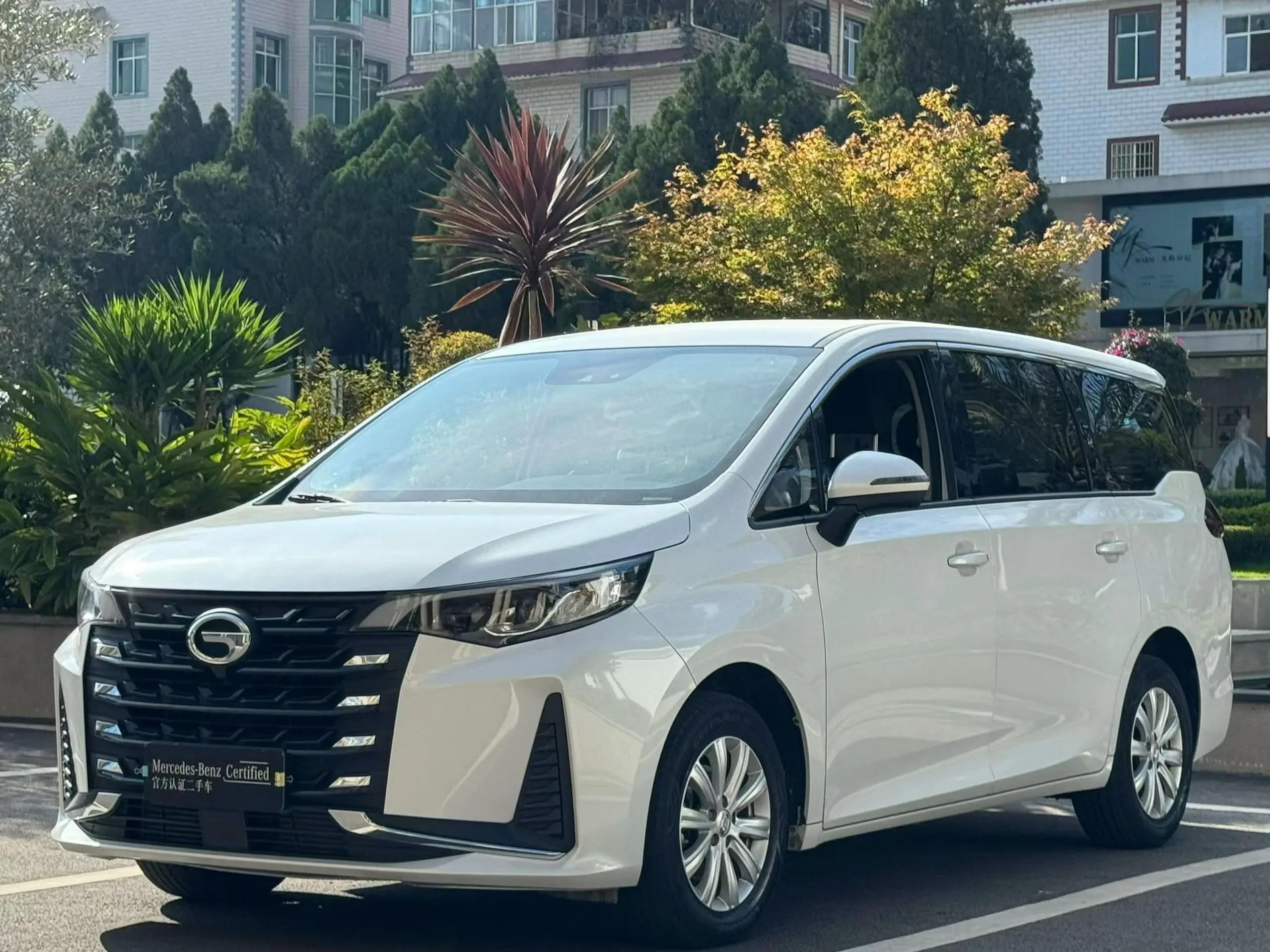 GAC Trumpchi M6  из Китая