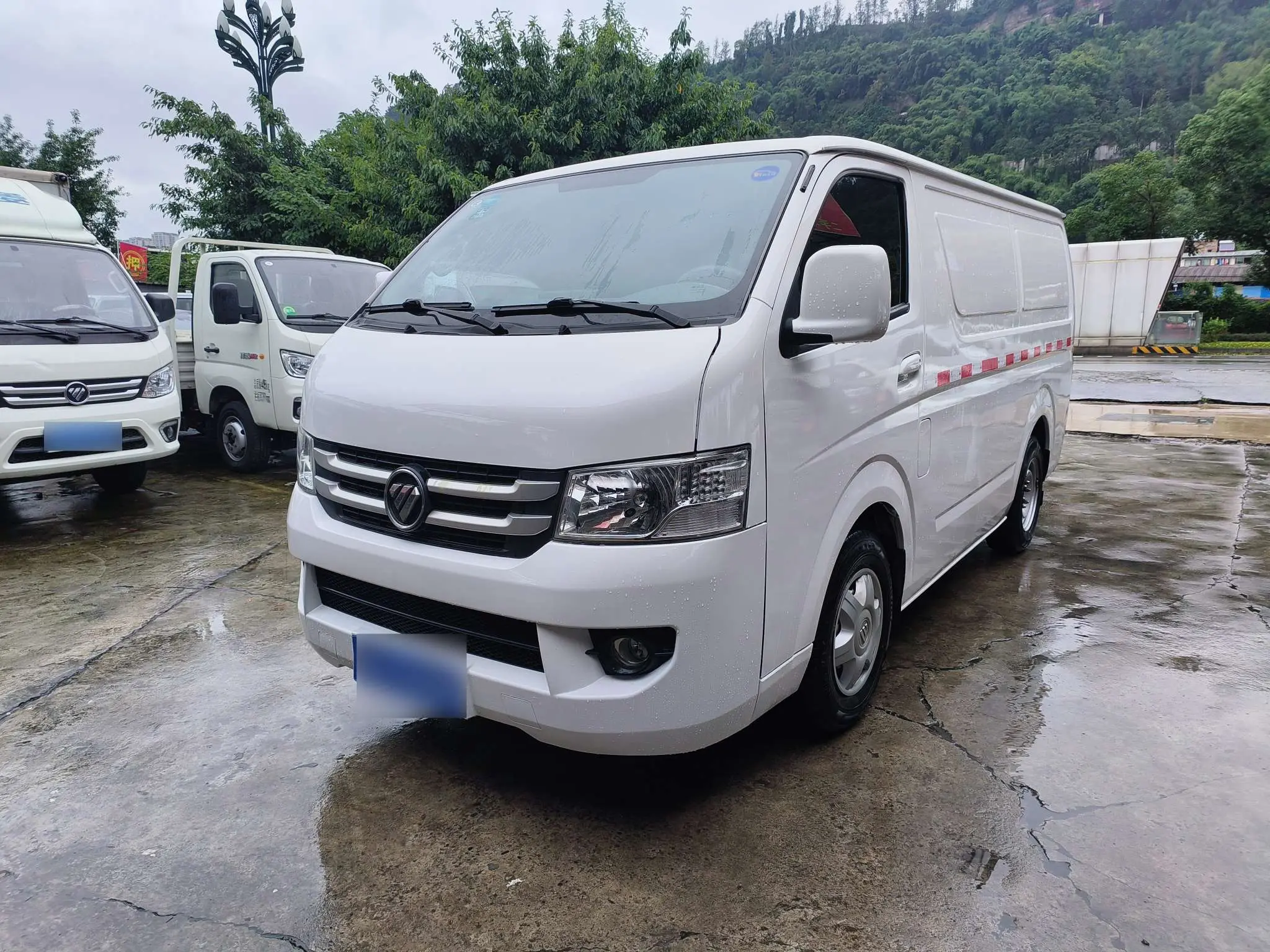 Foton Landscape G7  из Китая