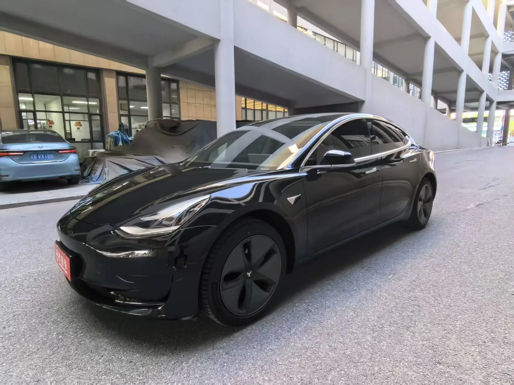 Tesla Model 3  из Китая