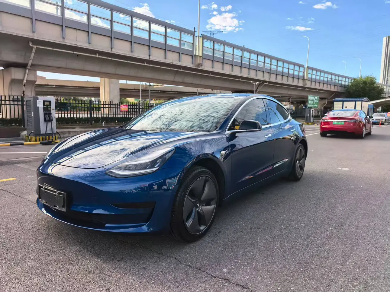 Tesla Model 3  из Китая