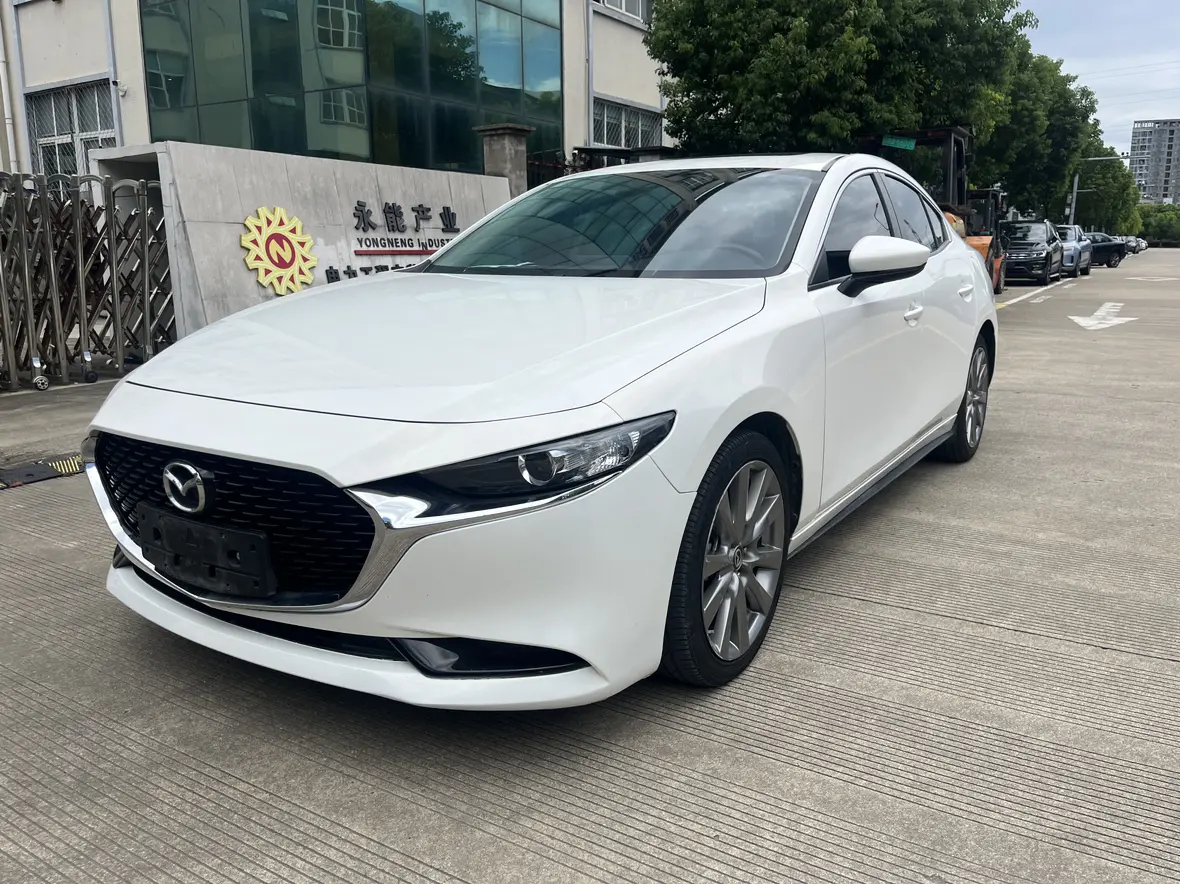 Mazda Mazda3  из Китая