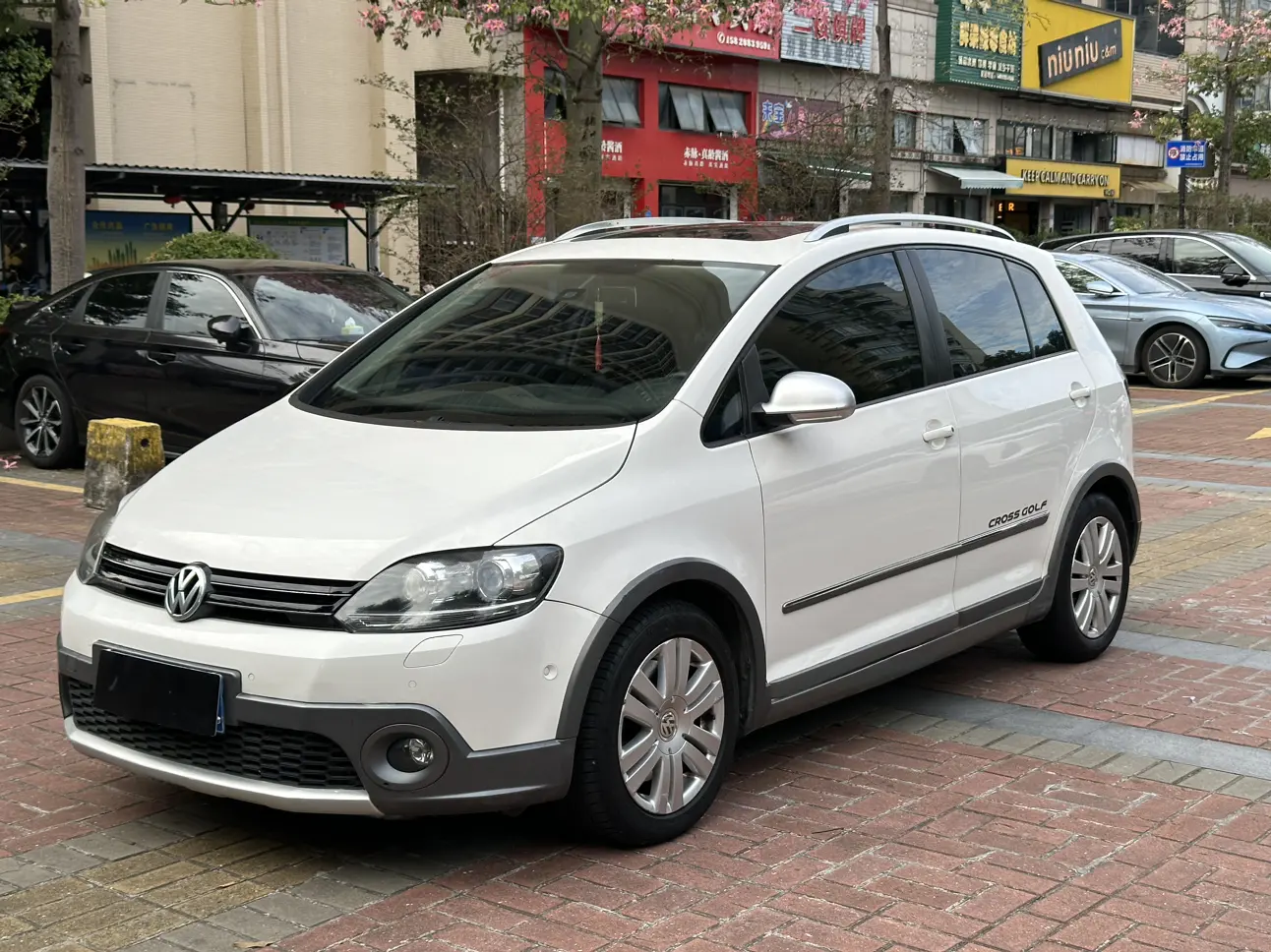 Volkswagen Golf (imported)  из Китая