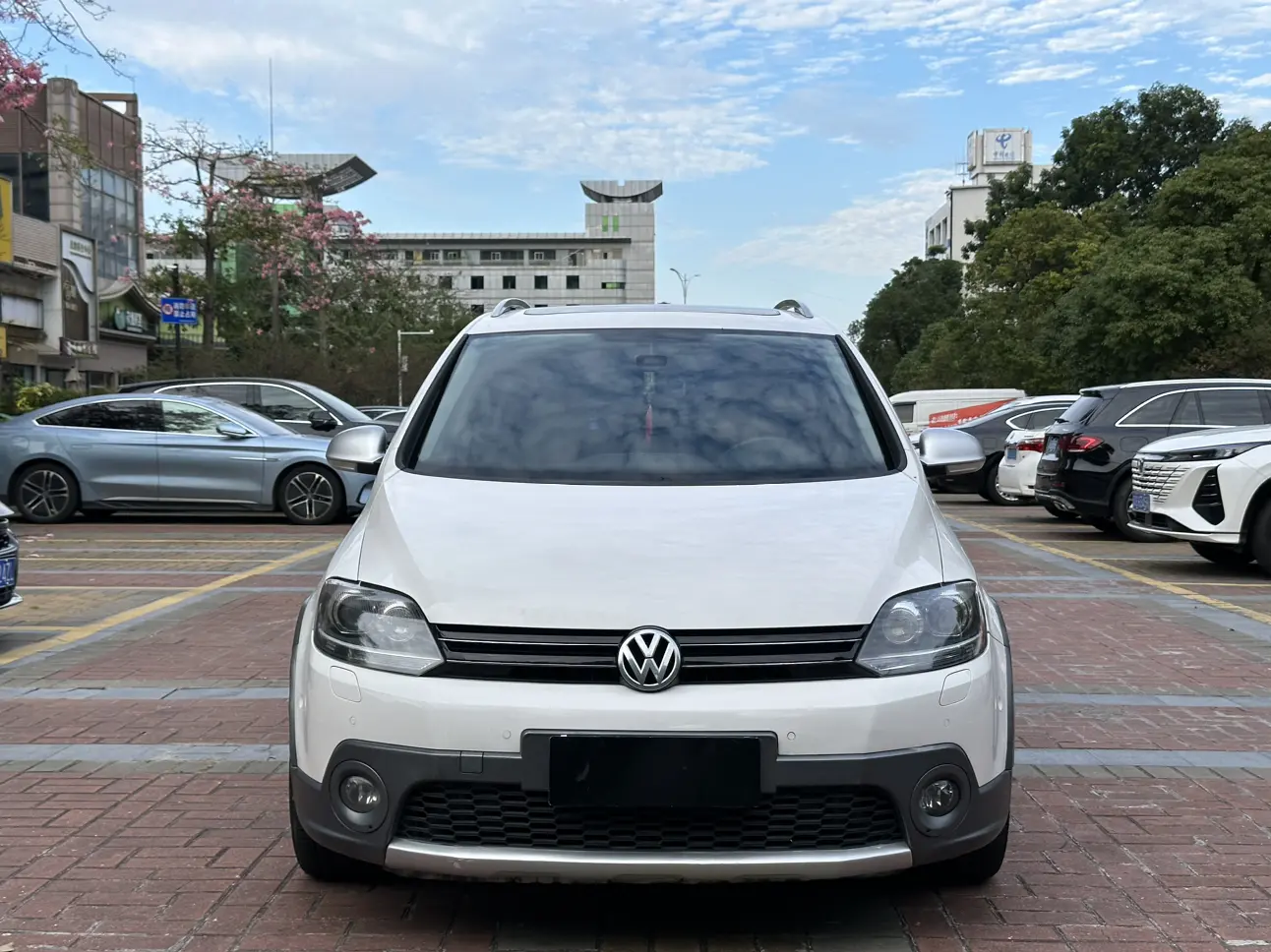 Volkswagen Golf (imported)  из Китая