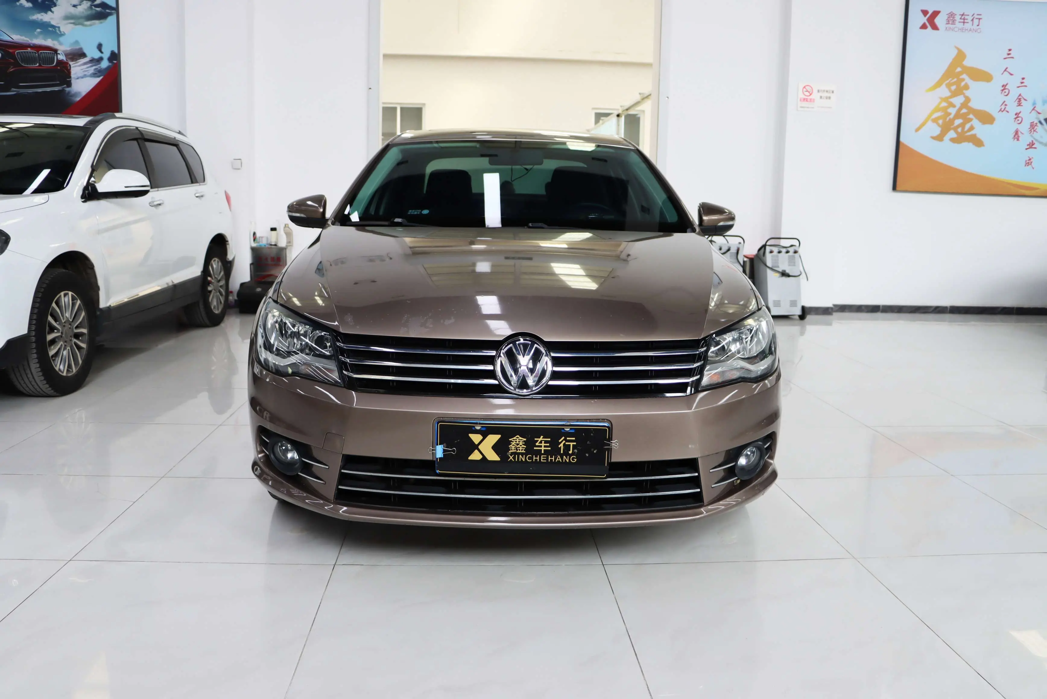 Volkswagen Bora  из Китая