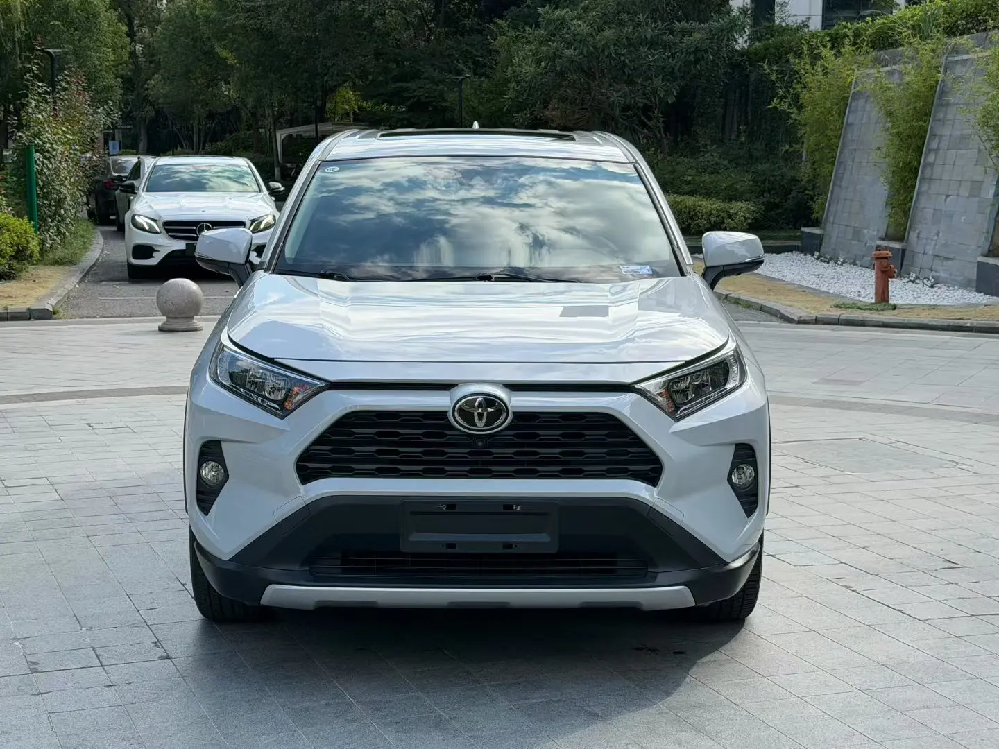 Toyota RAV4  из Китая