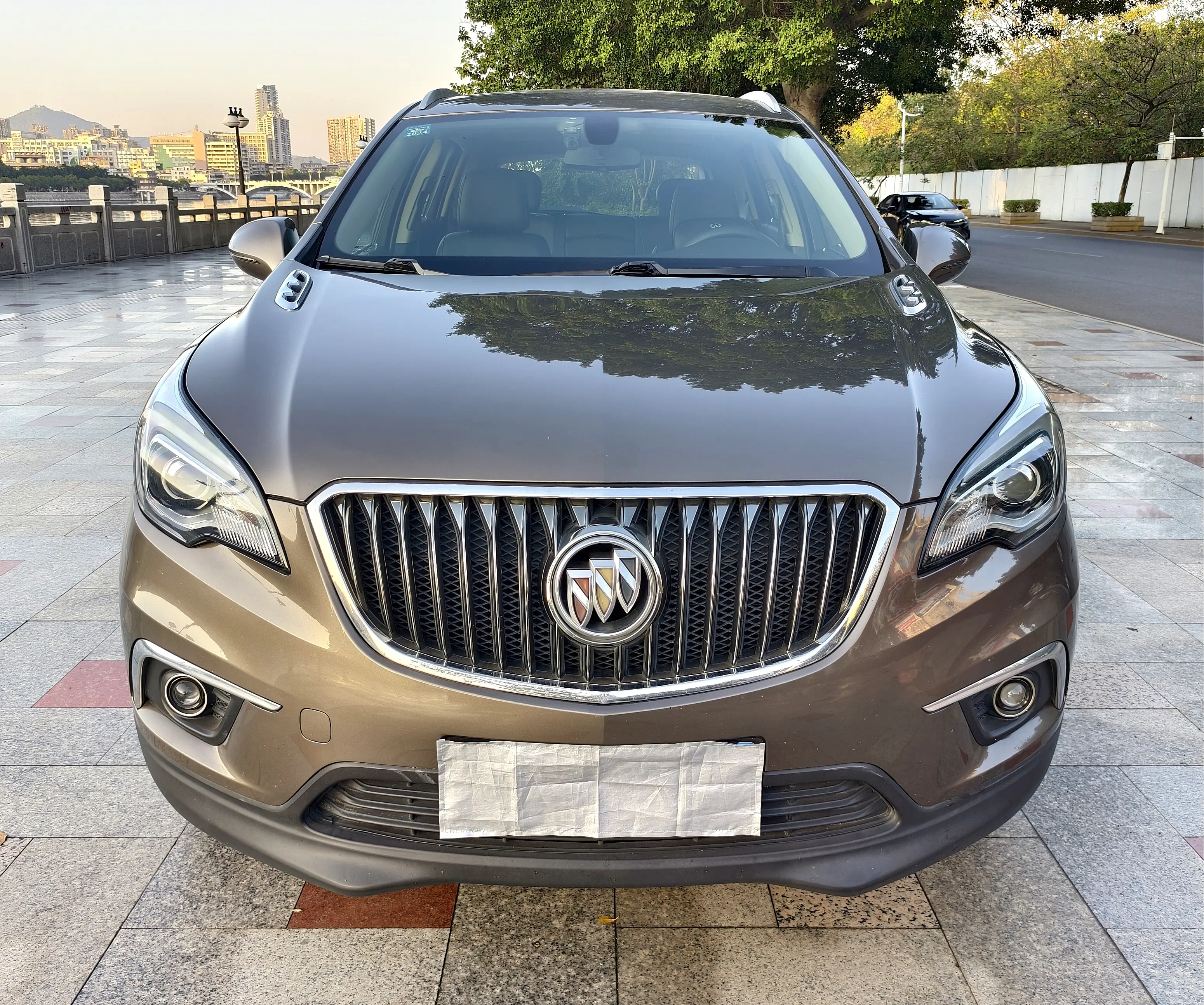 Buick Envision  из Китая