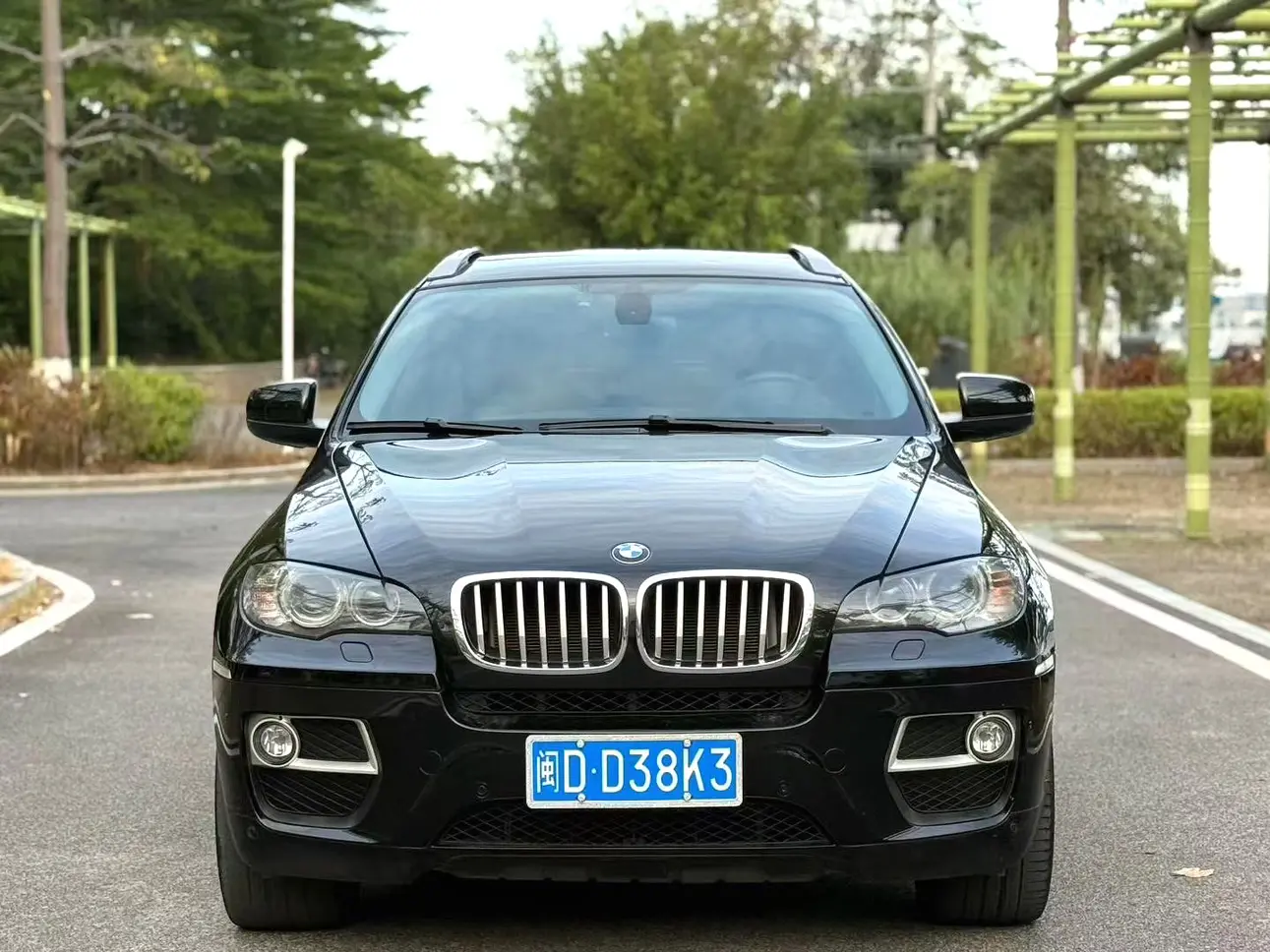 BMW X6  из Китая