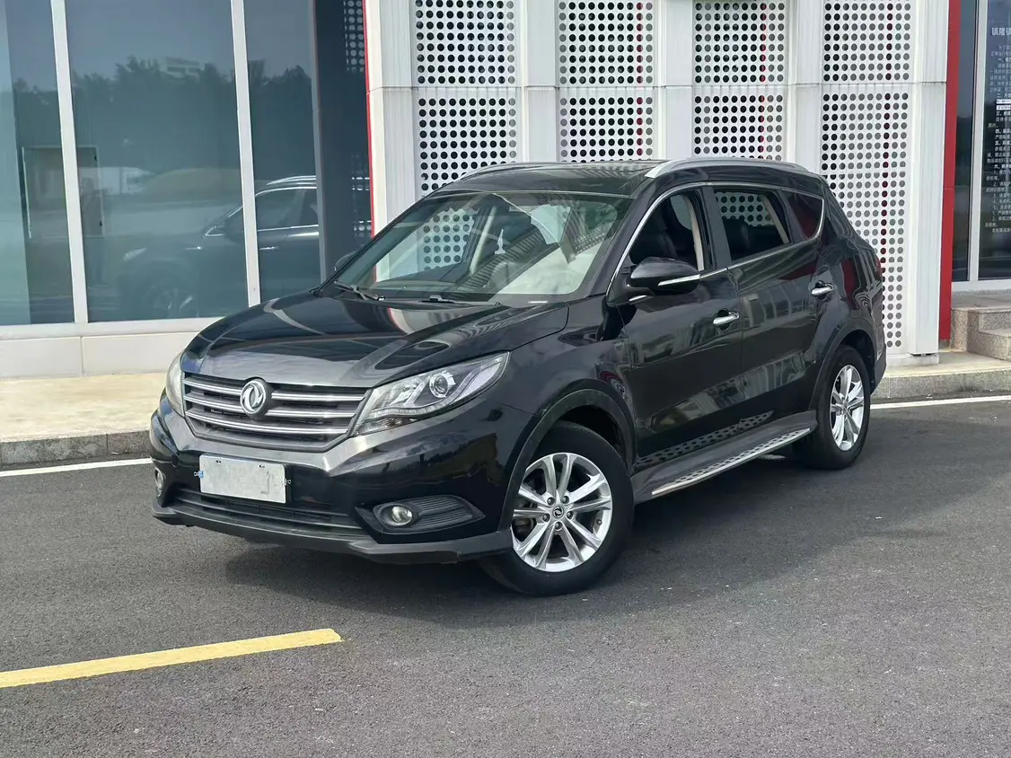 Dongfeng Fengon 580  из Китая