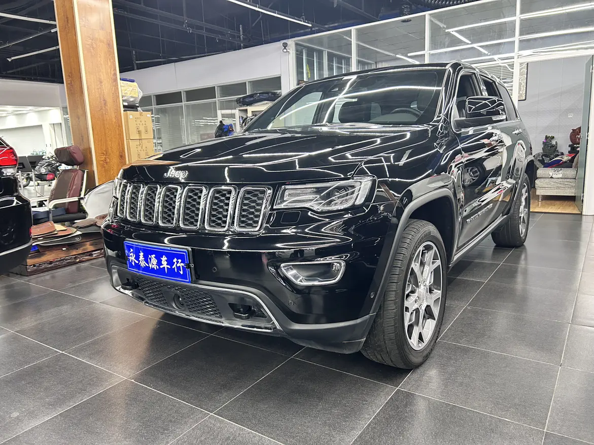 Jeep Grand Cherokee  из Китая
