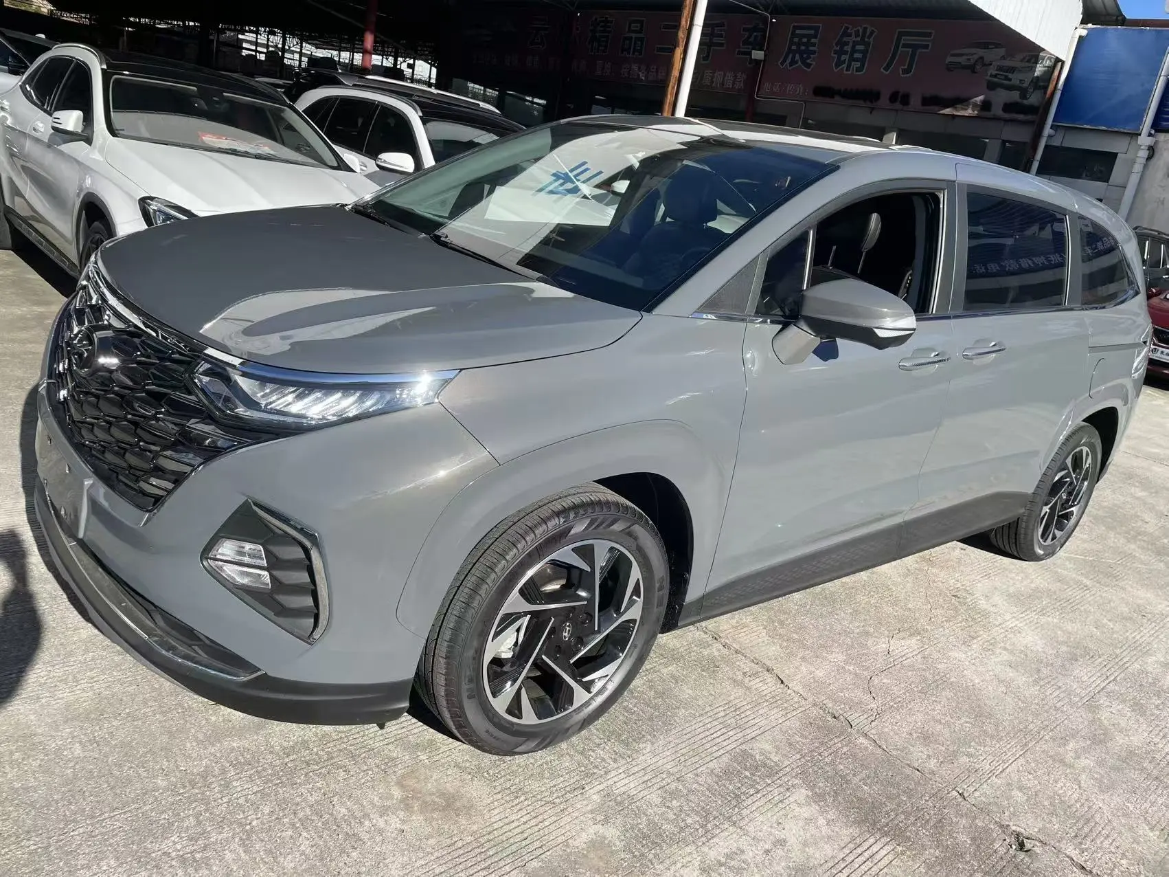 Hyundai Kustu  из Китая