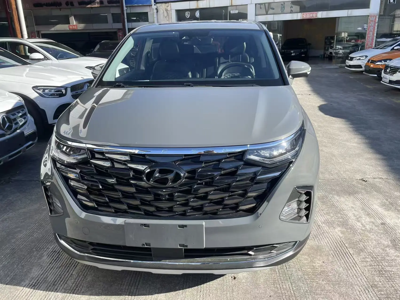 Hyundai Kustu  из Китая