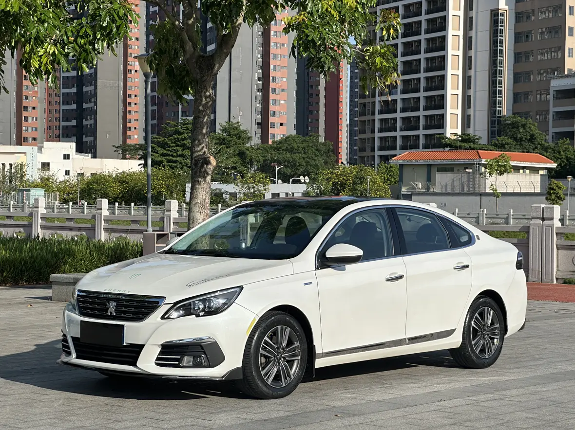 Peugeot 308  из Китая