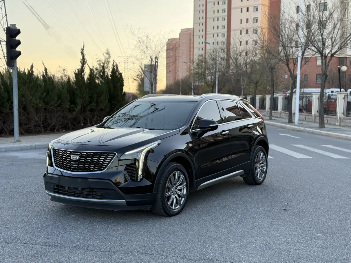 Cadillac XT4  из Китая