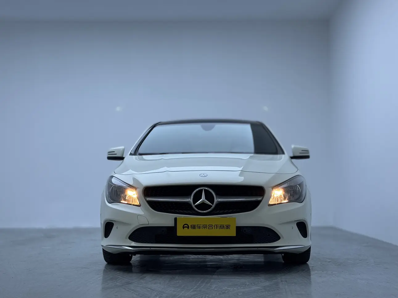 Mercedes-Benz Mercedes CLA  из Китая