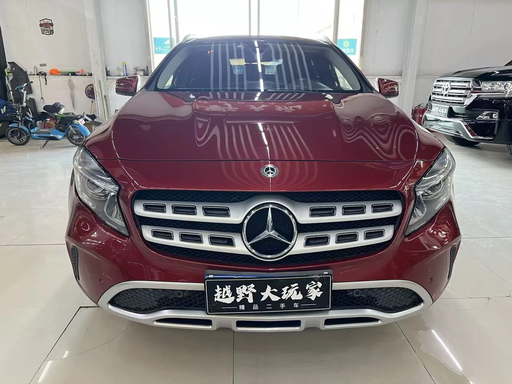 Mercedes-Benz GLA  из Китая