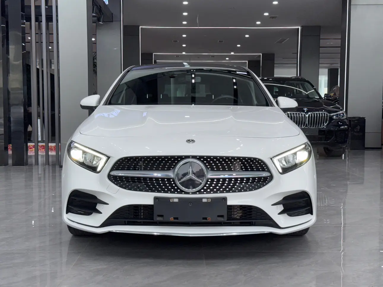 Mercedes-Benz Mercedes Benz A Class  из Китая