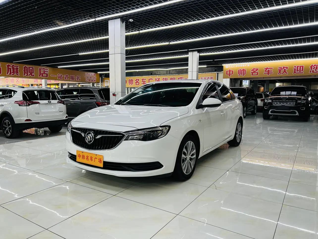 Buick Yinglang  из Китая