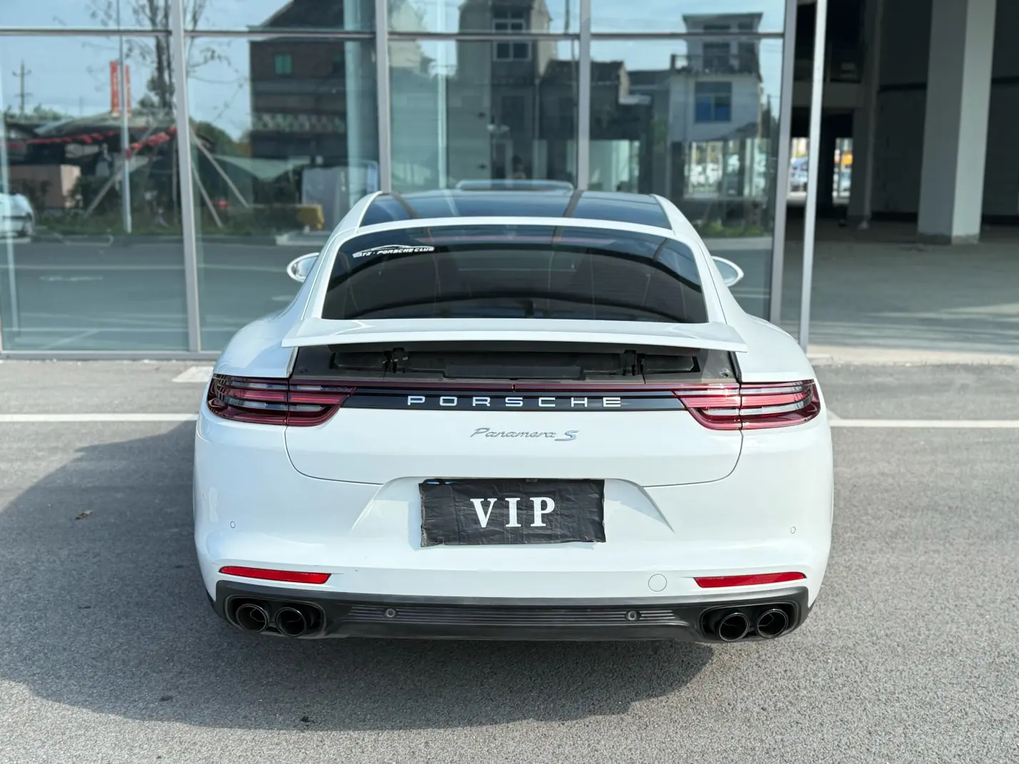 Porsche Panamera