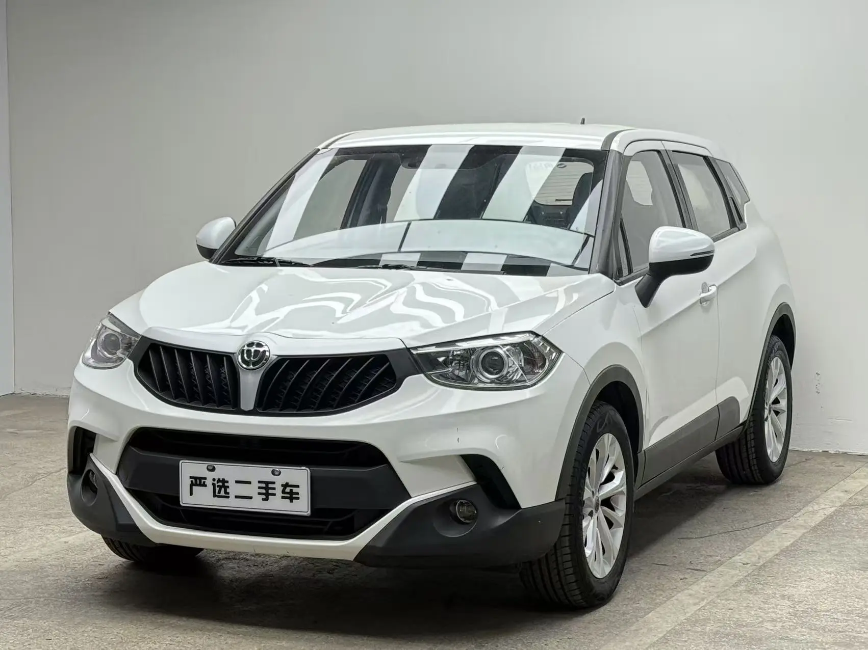 Brilliance China V3  из Китая