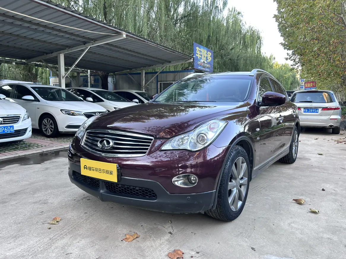 Infiniti QX50  из Китая