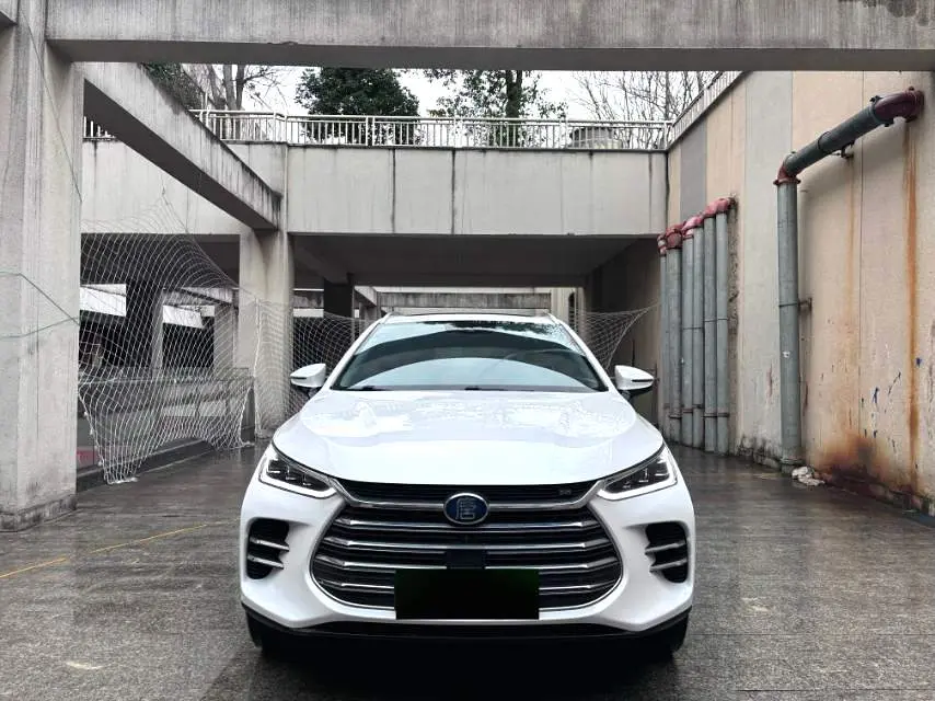 BYD Tang DM  из Китая