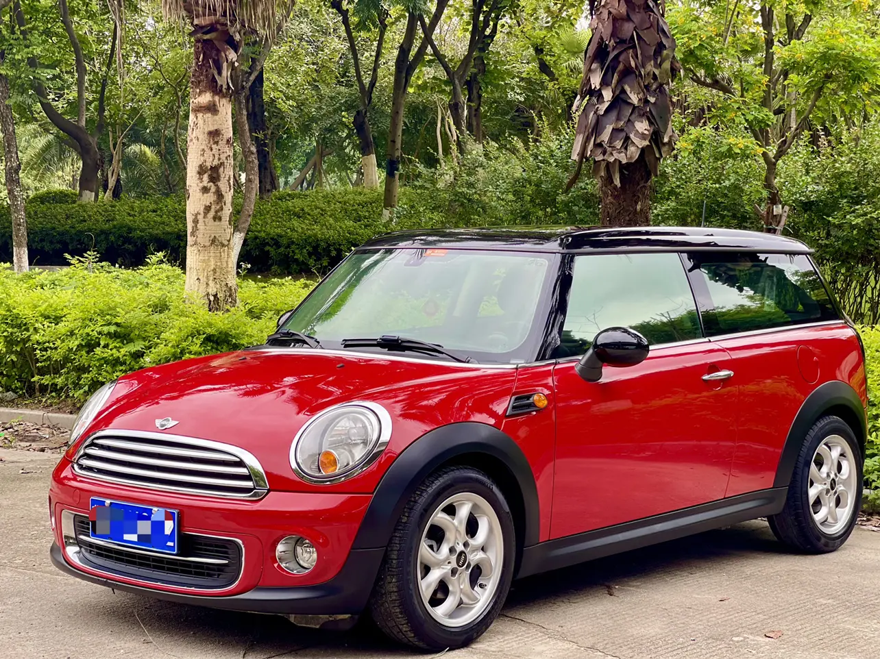 MINI CLUBMAN  из Китая