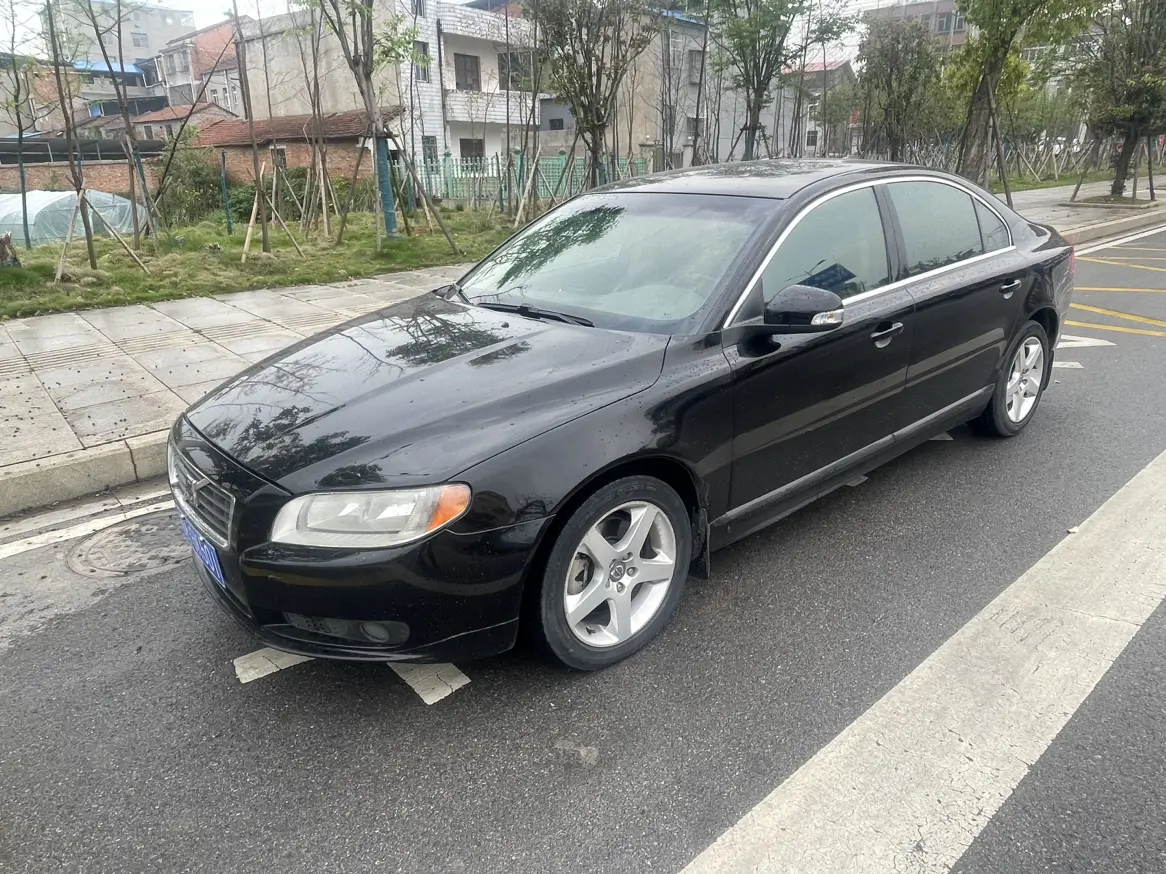 Volvo S80L  из Китая